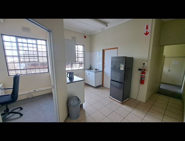 83M² OFFICE TO LET IN KULEKA